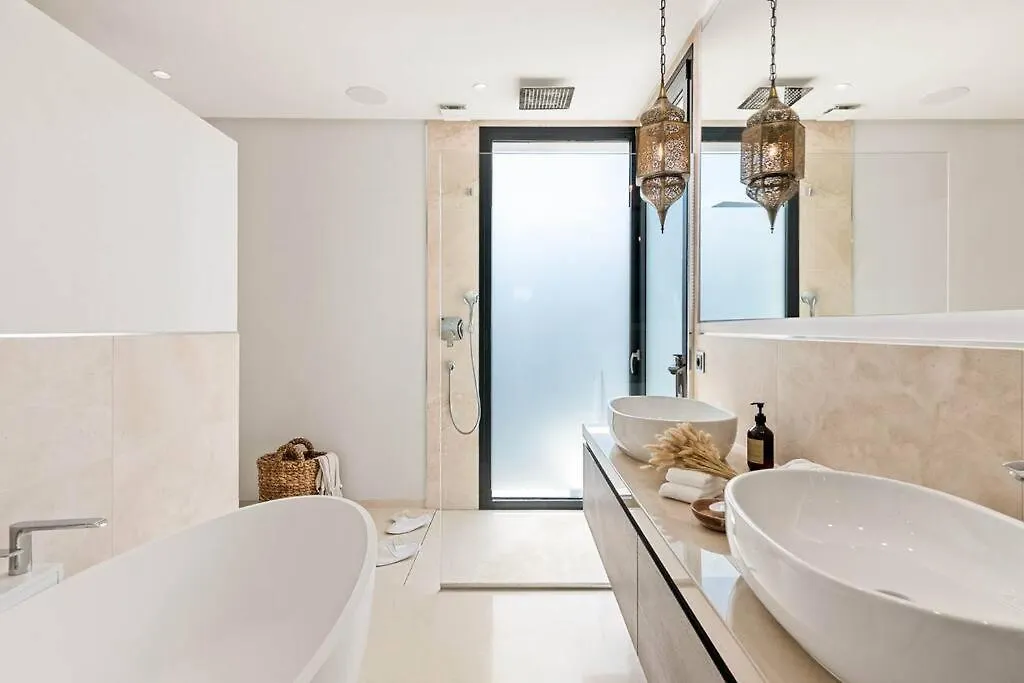 Villa V - Chic 6-Bedroom Villa In Los Olivos, Marbella Spain